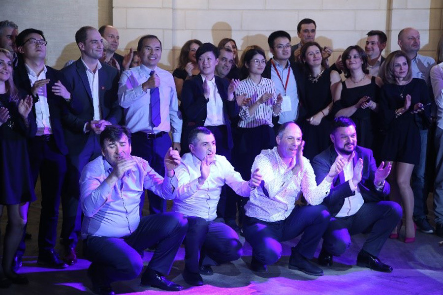 Deli Global Partner Local Leaders