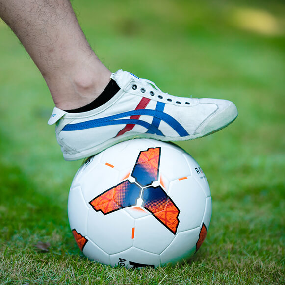 مواد كرة القدم