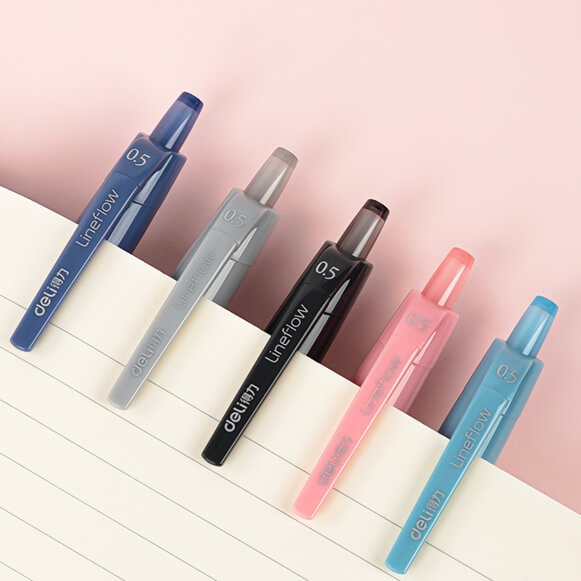 الألوان والتصاميم