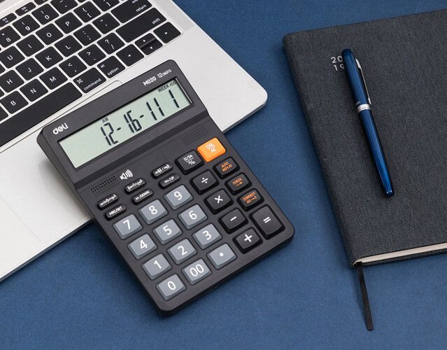 آلة حاسبة علمية للطلاب