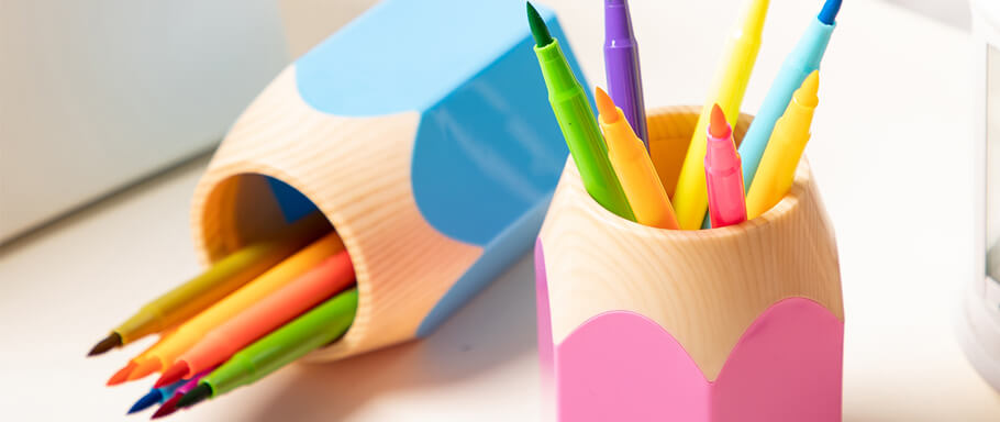 منظم أعلى مكتب