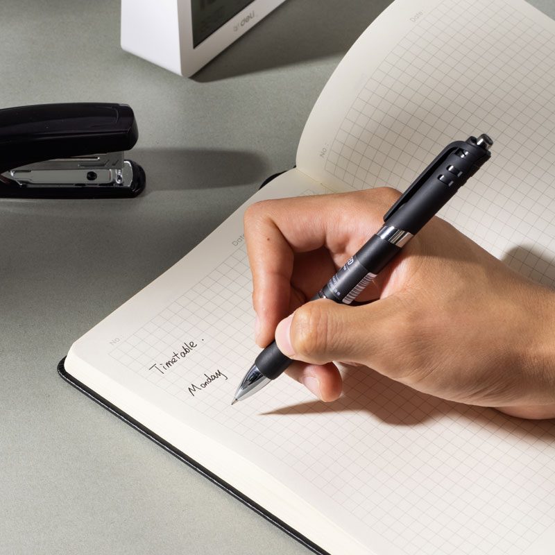 deli en001squared notebook 4