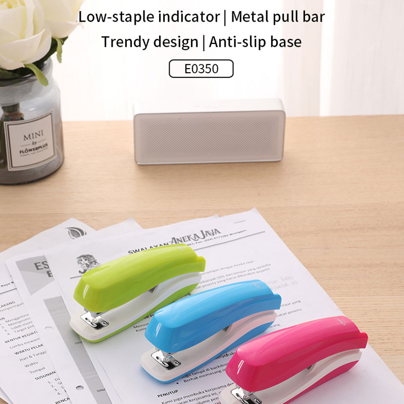 deli e0350stapler 6