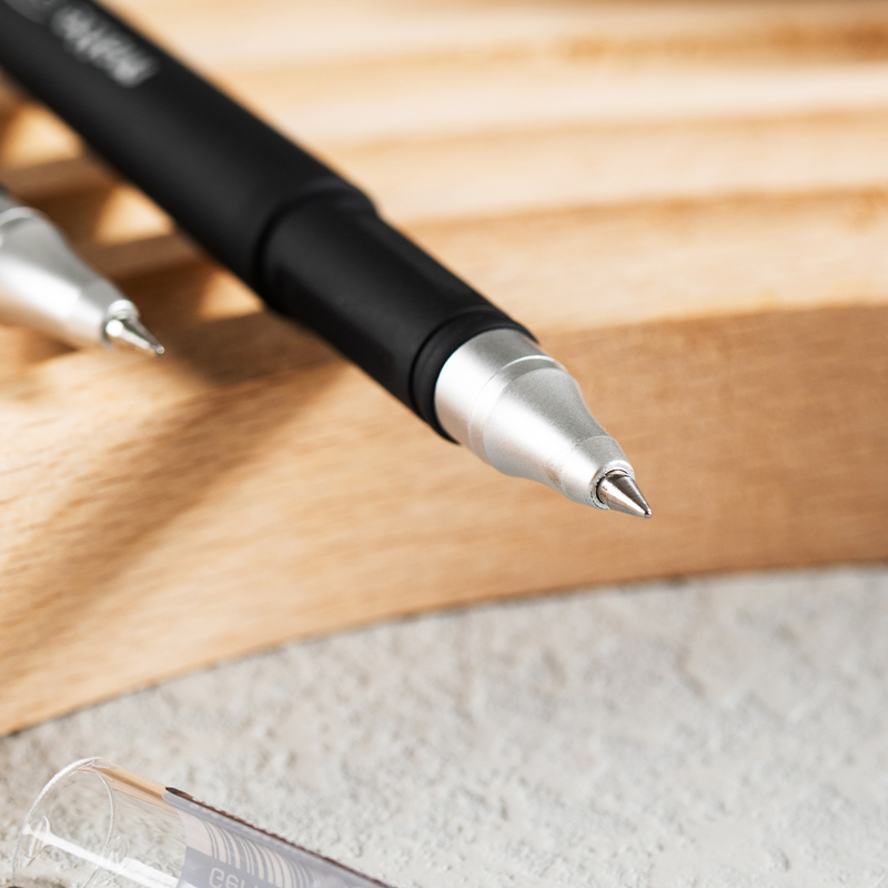 Deli-EG64-BK Gel Pen