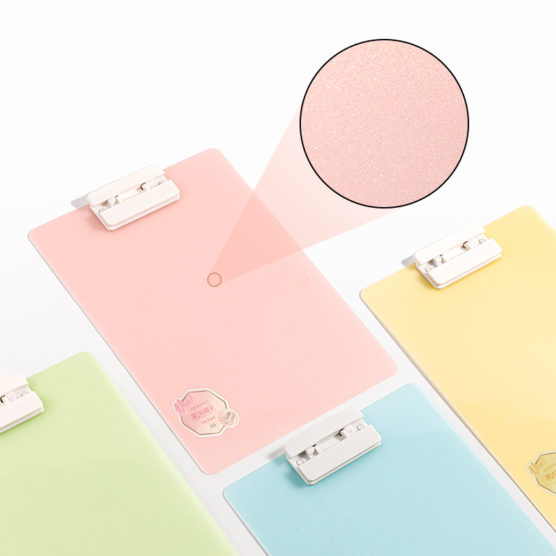 Deli-PE107 Clipboard