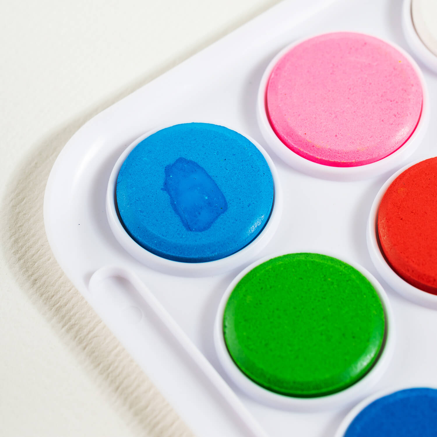 deli ec20 8 glue stick 2