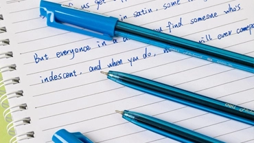 تطور حبر الحبر: من اللزوجة القائمة على النفط إلى اللزوجة المنخفضة للغاية